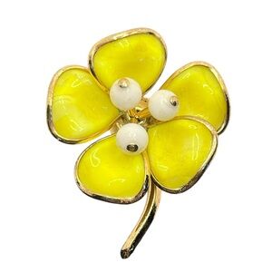 Crown Trifari Alfred Philippe yellow daisy flower molded gold tone brooch pin